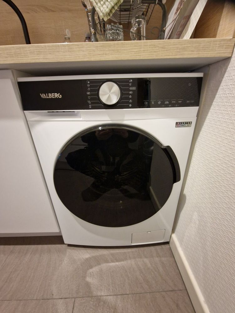 Lave linge jamais servi 220 Saint-Claude (39)