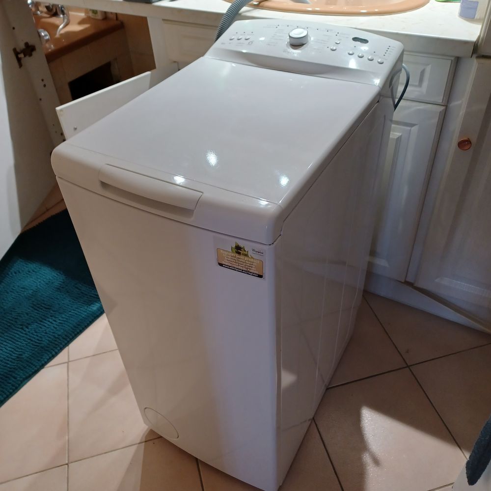 lave linge 6 kilos 1200 tours essorage 100 Poissy (78)