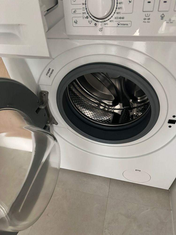 lave linge proline �tat impeccable 150 Paris 12 (75)