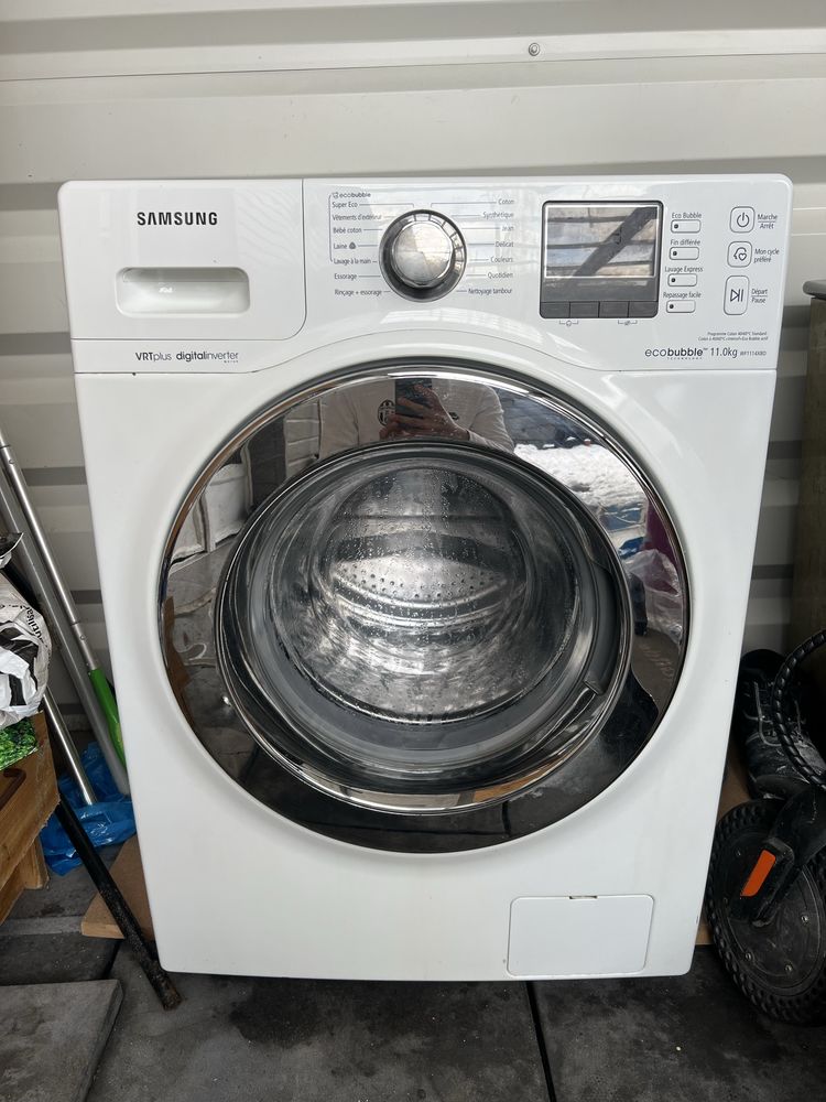 Lave linge SAMSUNG 11KG ECOBUBBLE 250 Ozoir-la-Ferri�re (77)