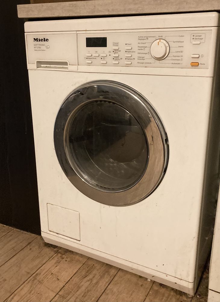 Lave-linge s�chant 
Softtronic WT 2780 0 Louveciennes (78)