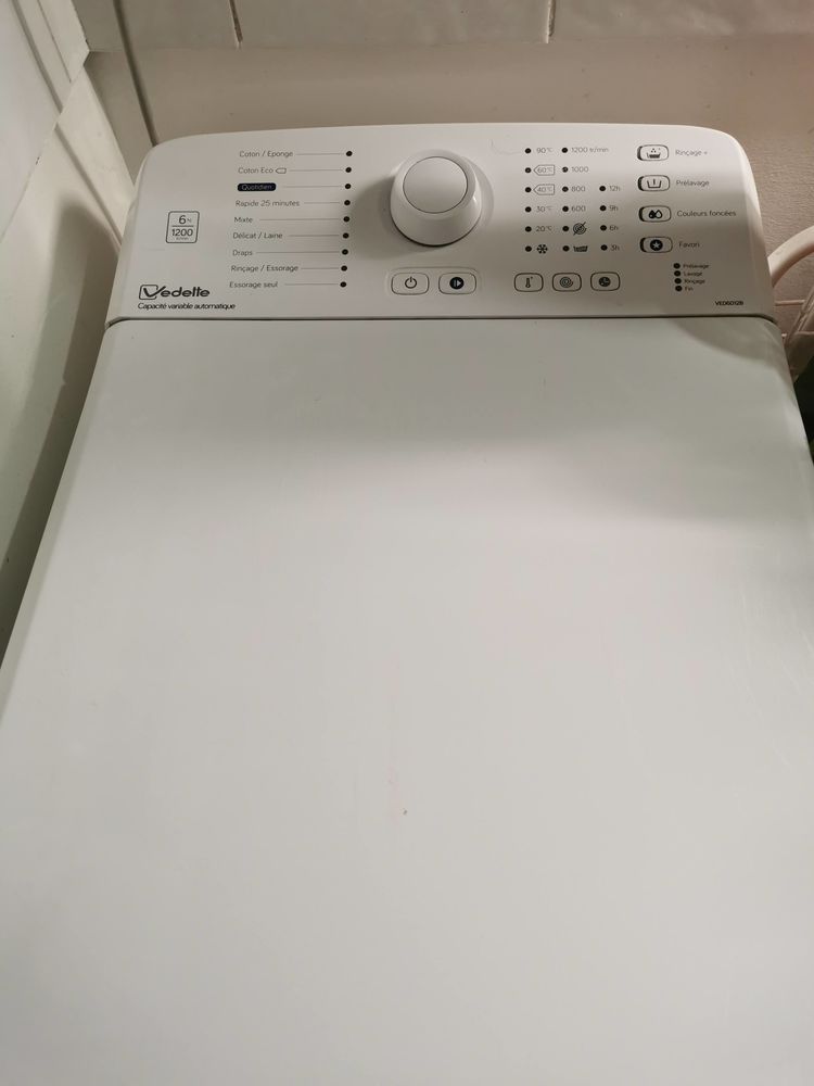 Lave-linge Vedette 150 Lunel (34)