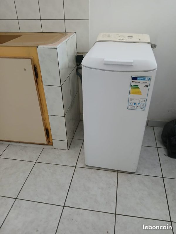 lave linge 9 La Cr�che (79)