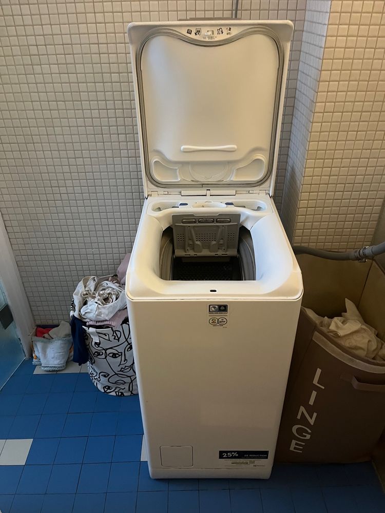 Lave Linge 280 Paris 7 (75)