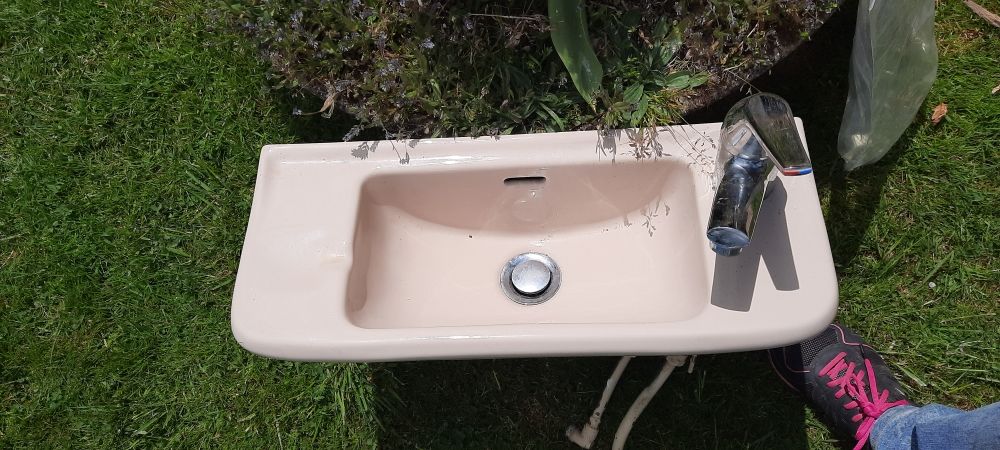 lave main avec robinet et siphon 25 �vreux (27)