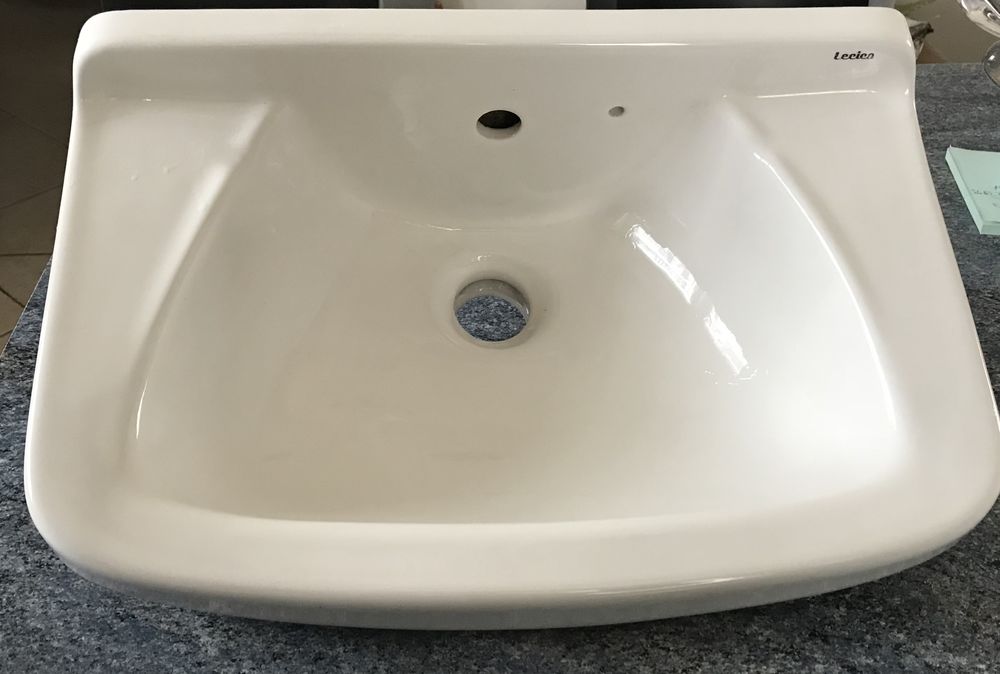 lave main 20 La Garde (83)