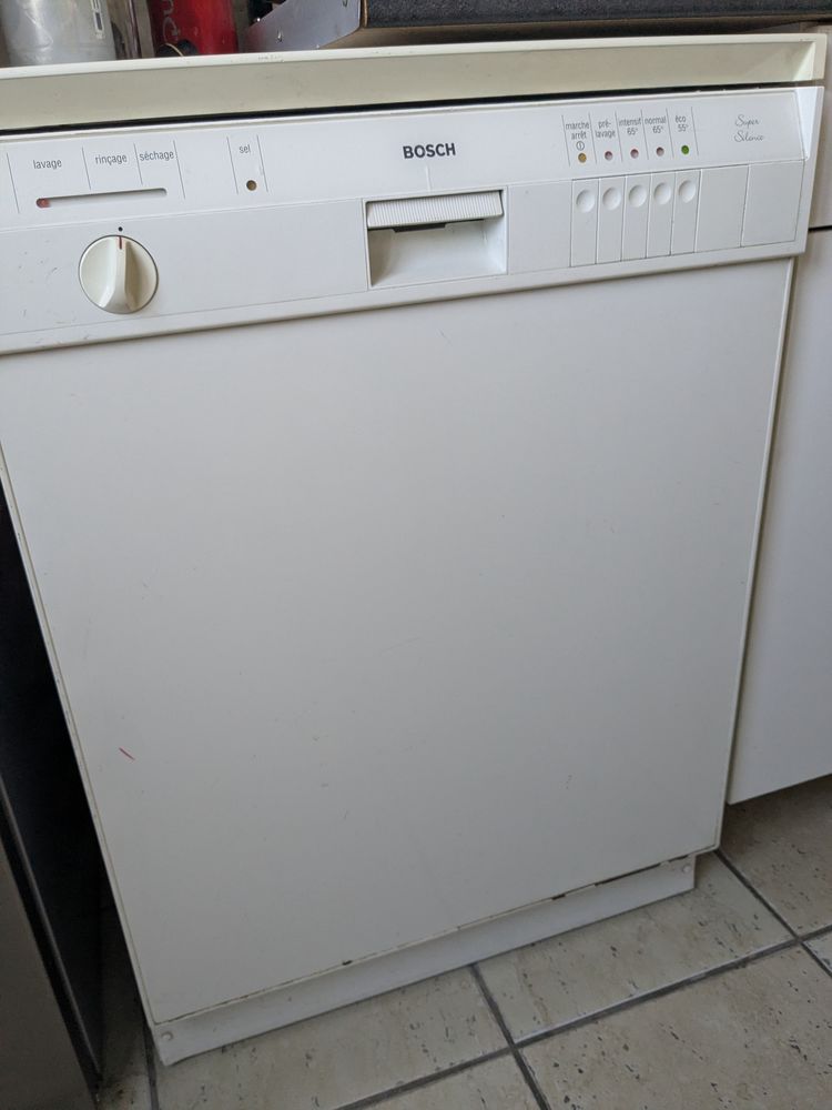 Lave-vaisselle Bosch 60 Romans-sur-Is�re (26)