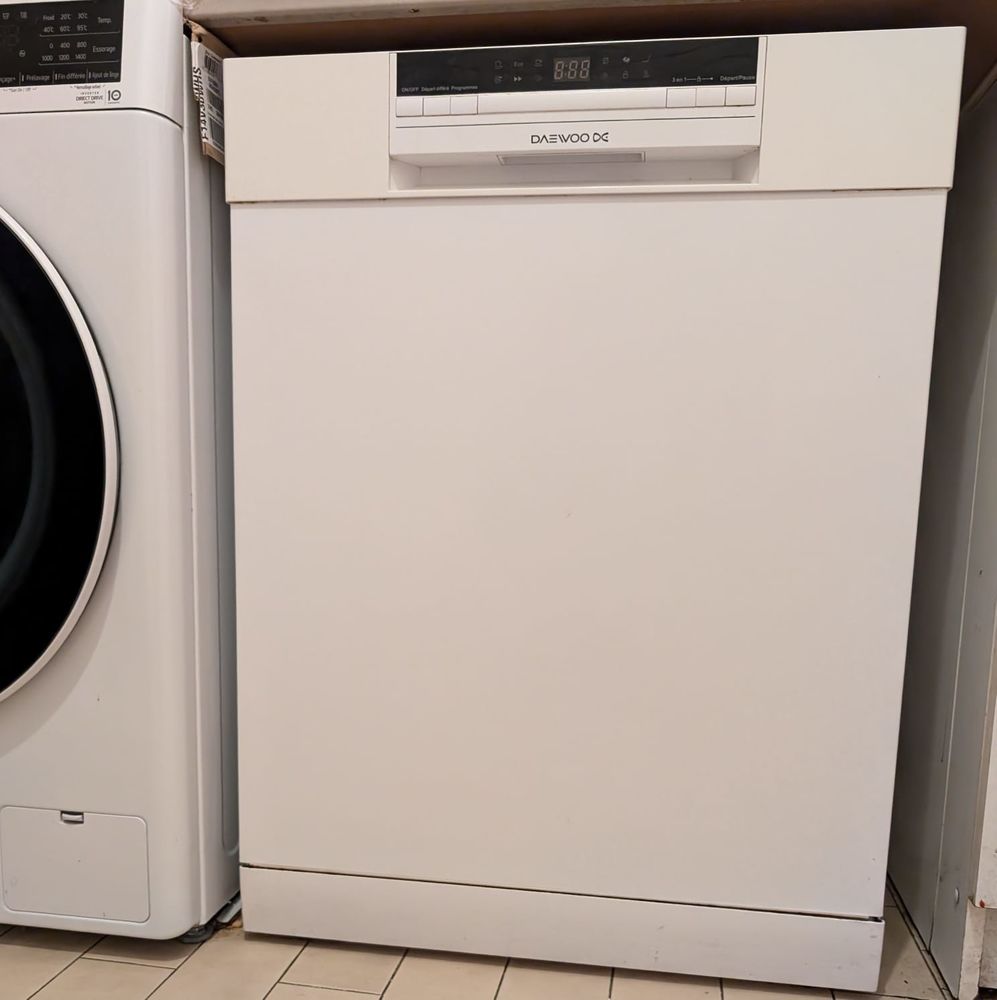 Lave vaisselle Daewoo en bon �tat
75 Melun (77)