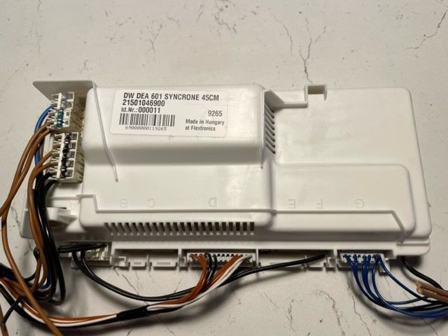 Lave vaisselle dfg254fr platine de puissance 40 Sceaux-du-G�tinais (45)