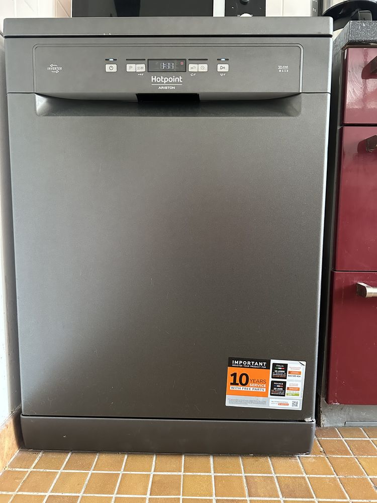 Lave vaisselle Hotpoint (- 1 an) 350 Neuville Les Dieppe (76)