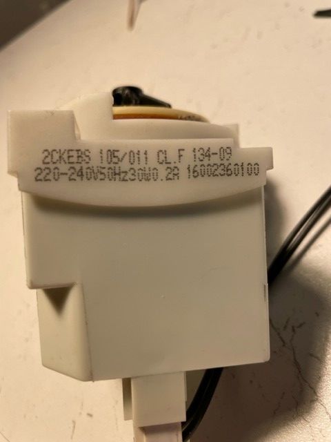 Lave vaisselle indesit pompe vidange dfg254fr 20 Sceaux-du-G�tinais (45)