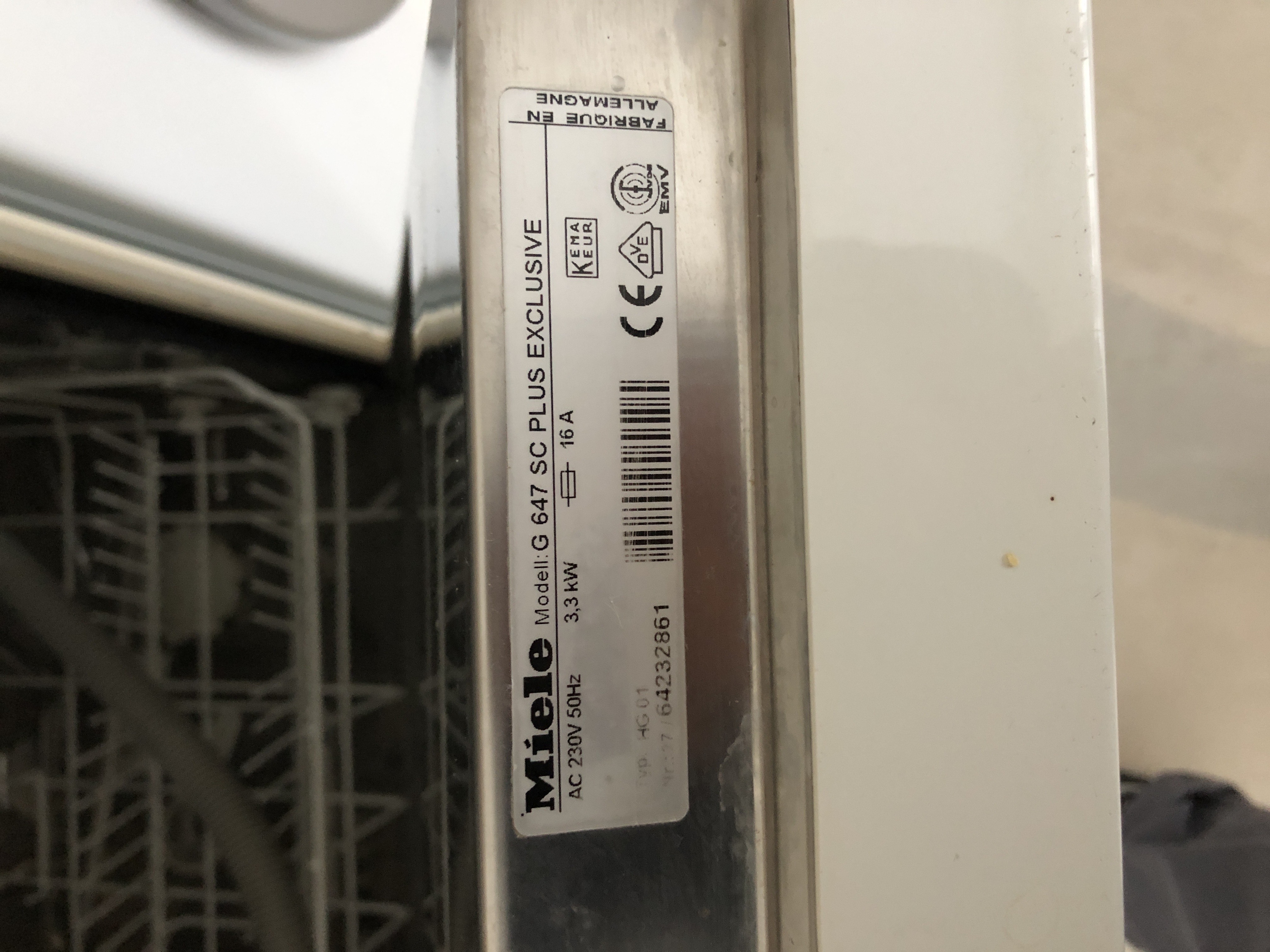 Lave vaisselle MIELE 100 Bandol (83)