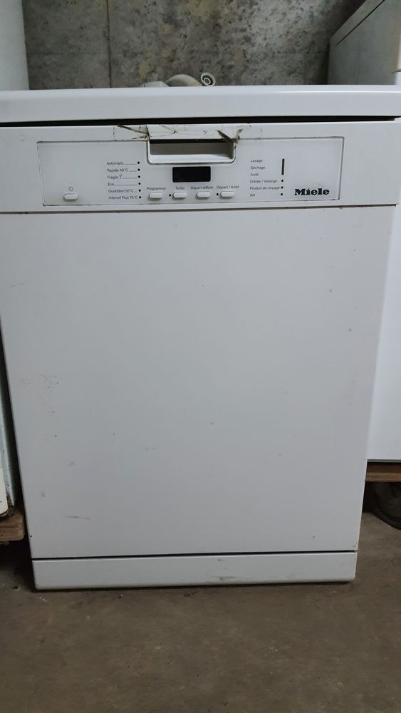 Lave vaisselle Miele 200 Cerizay (79)