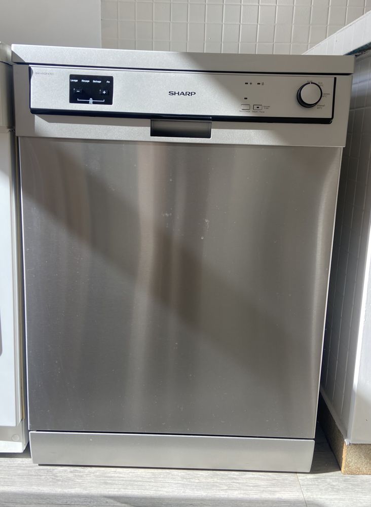 Lave-vaisselle SHARP 200 Salou�l (80)