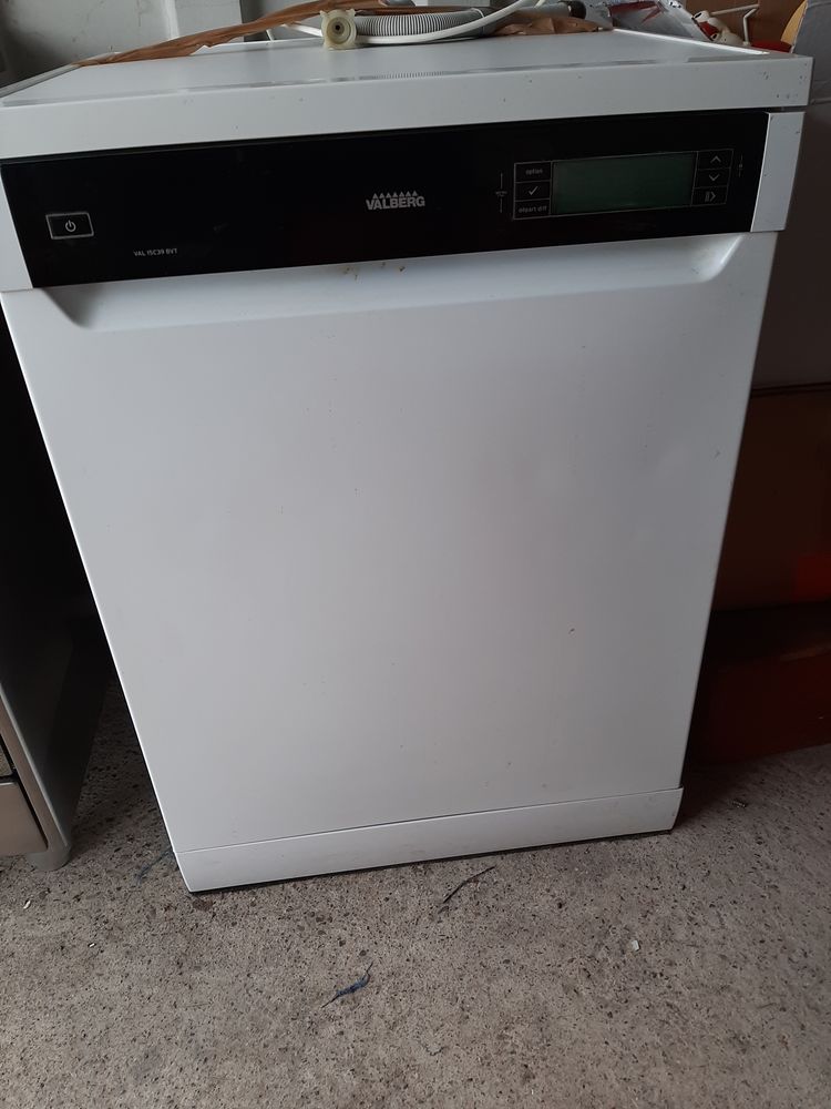 Lave vaisselle Valberg 15C39BVT 100 �tupes (25)