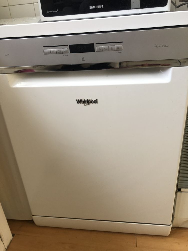 Lave vaisselle Whirlpool (Sous garantie 4 ans) Electroménager
