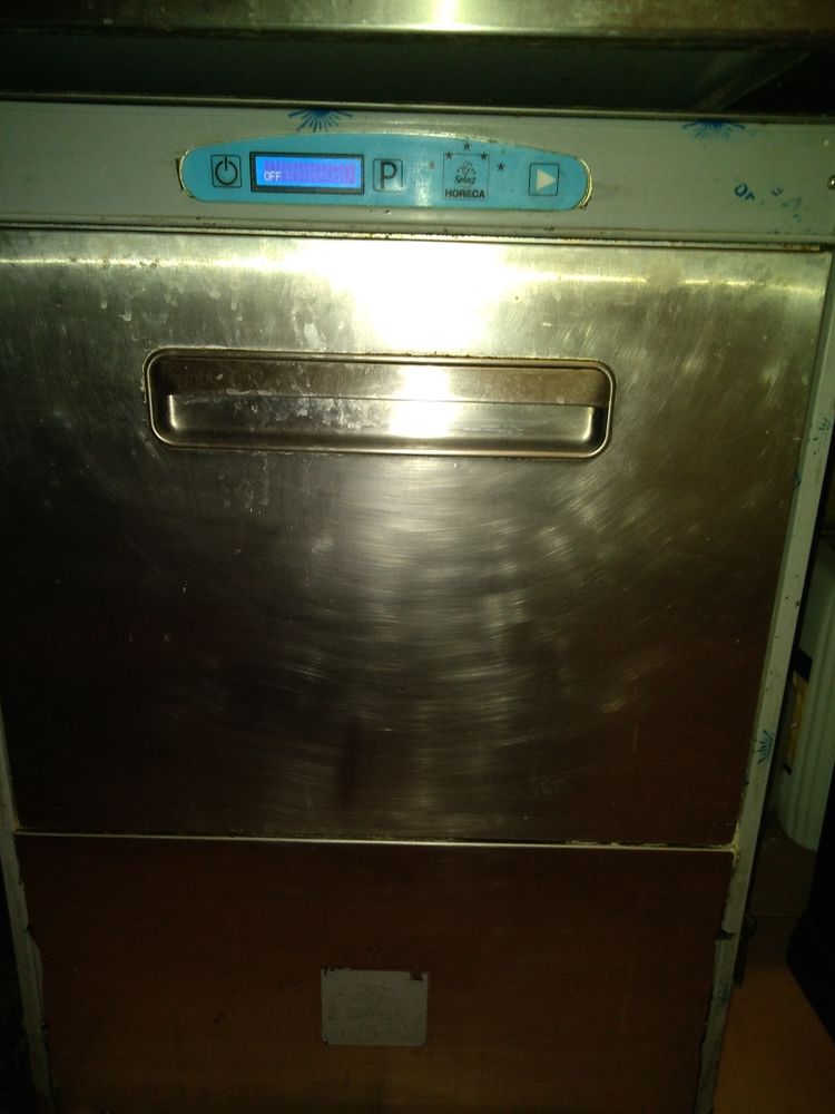 Lave vaisselle 650 Nice (06)