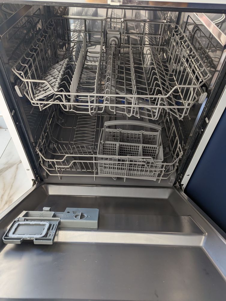 Lave vaisselle 0 Angervilliers (91)