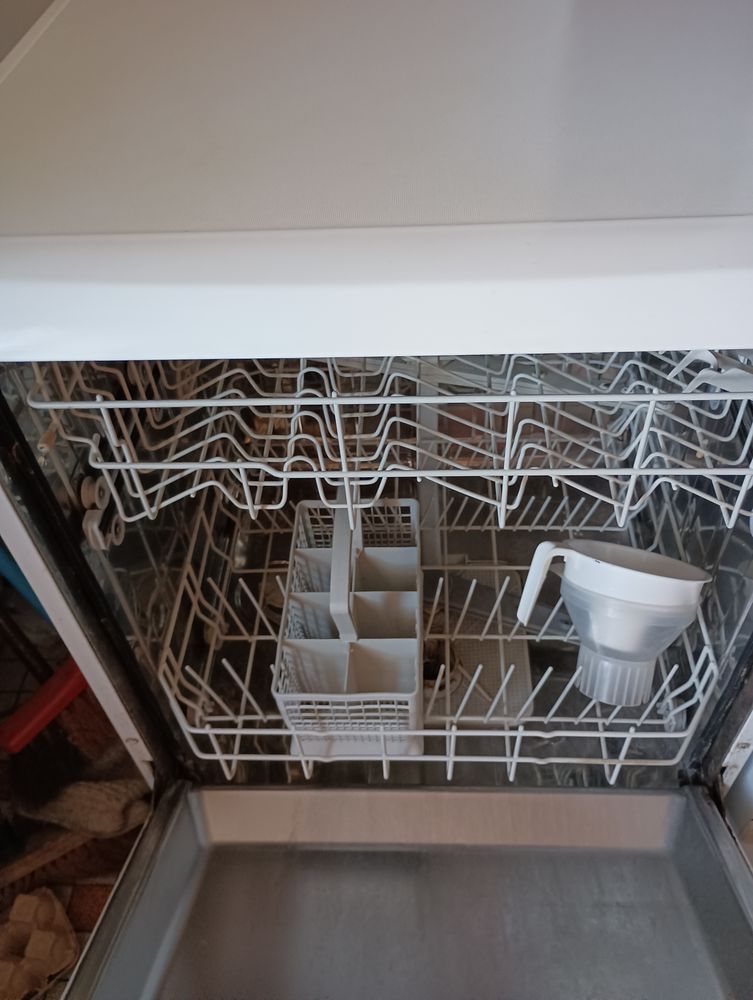 lave vaisselle 45 Malansac (56)