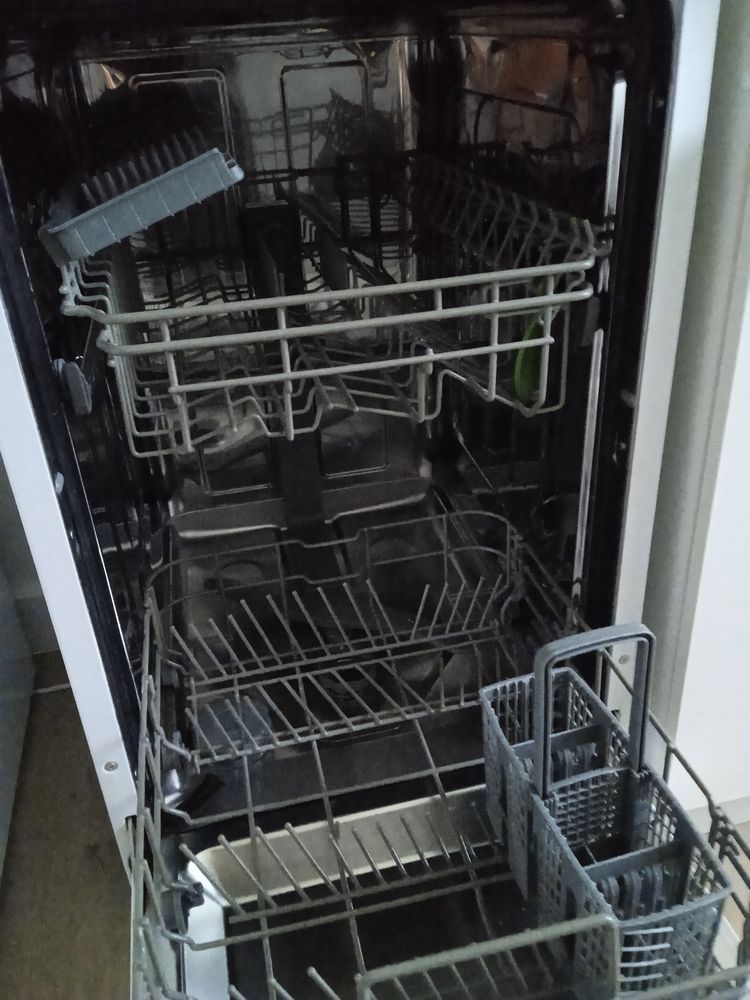 LAVE VAISSELLE 150 Gorges (44)