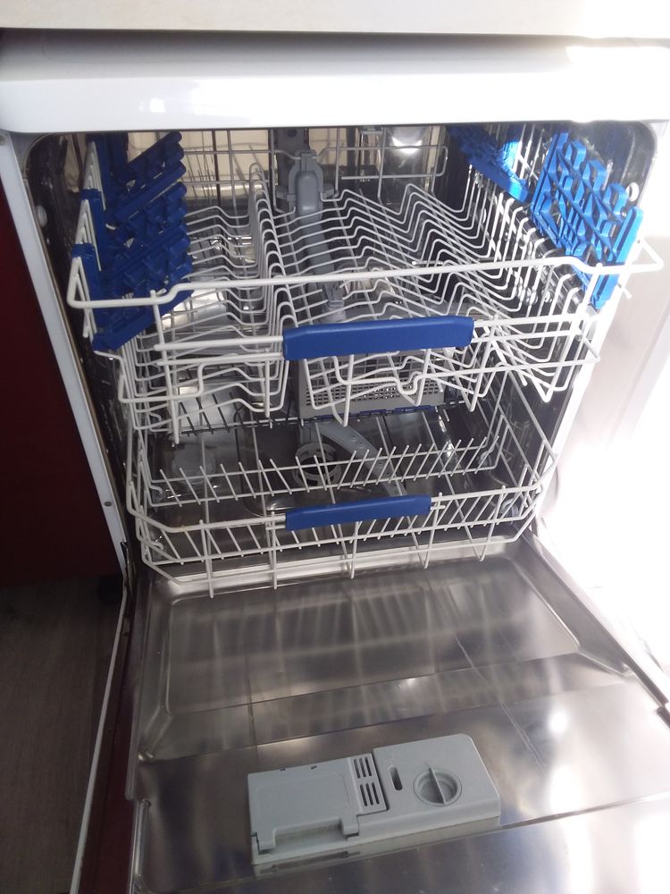 Lave vaisselle 250 Villeneuve-d'Ascq (59)