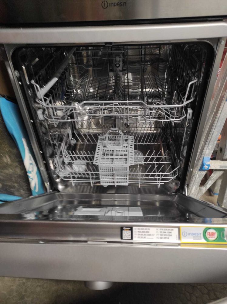 lave vaisselle 250 Rillieux-la-Pape (69)