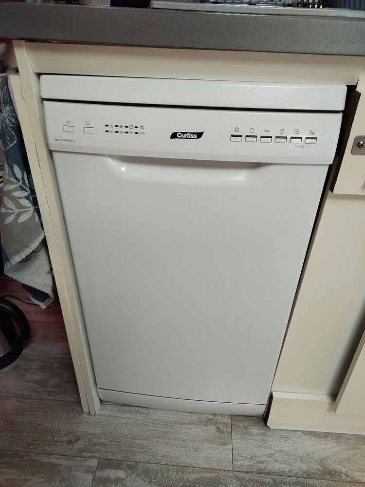 Lave vaisselle 90 Dompierre-sur-Mer (17)