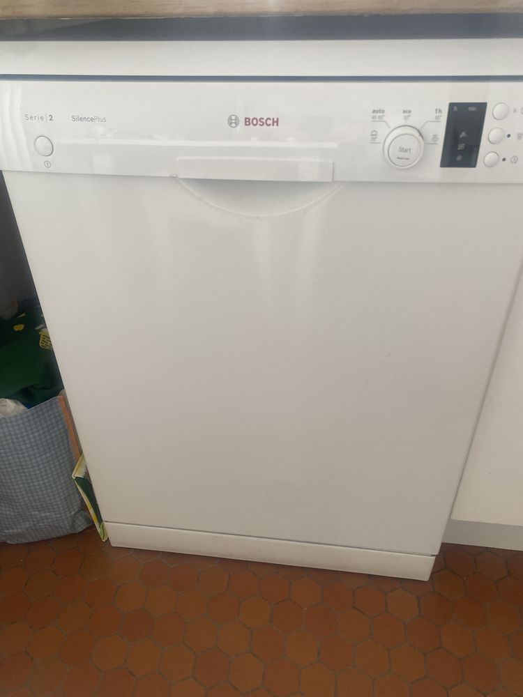 Lave vaisselle 150 Poissy (78)