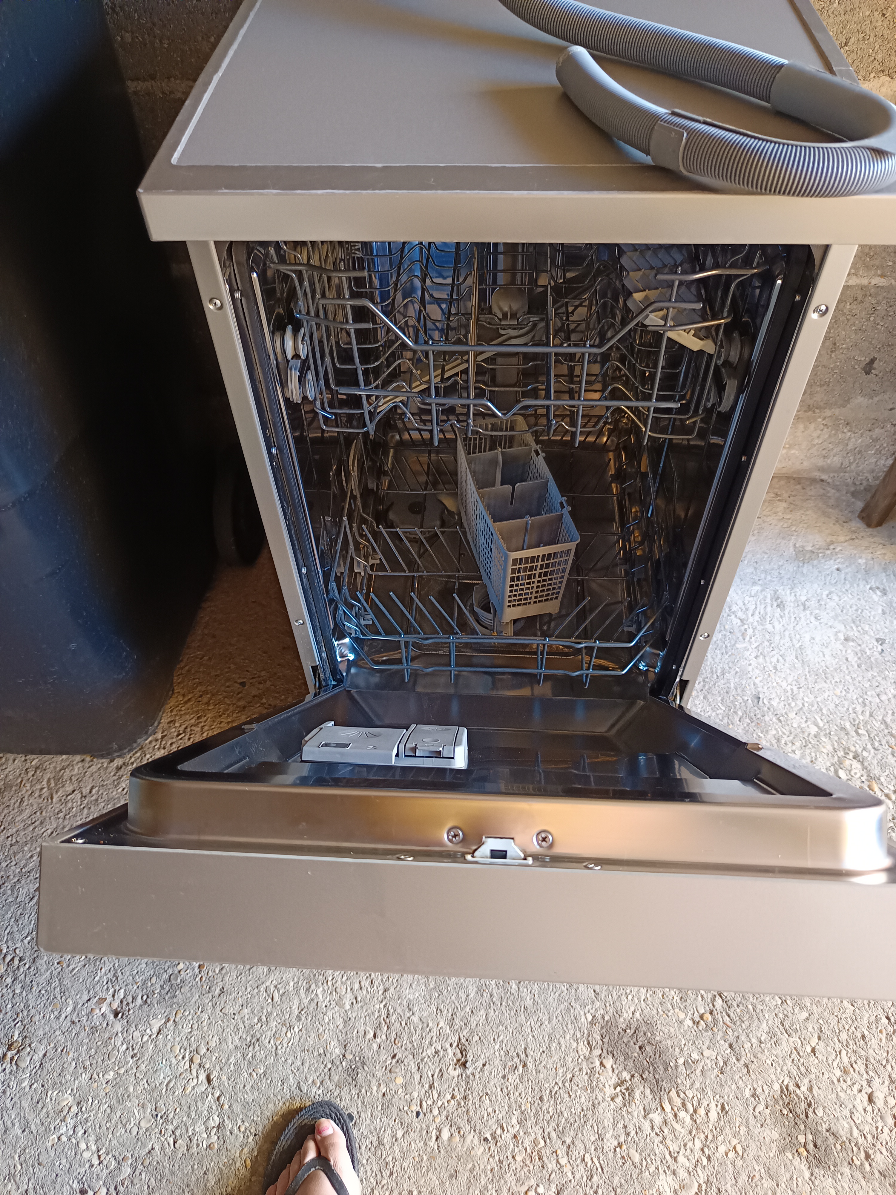 Lave vaisselle 80 Sornay (71)