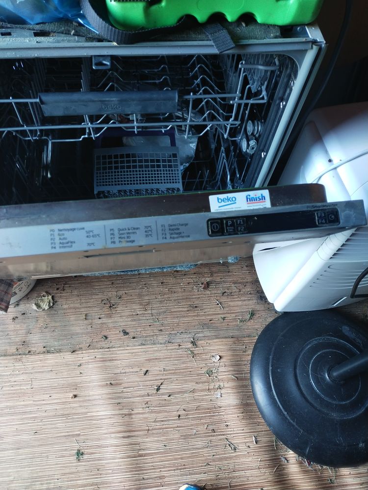 Lave vaisselle 200 Blauzac (30)