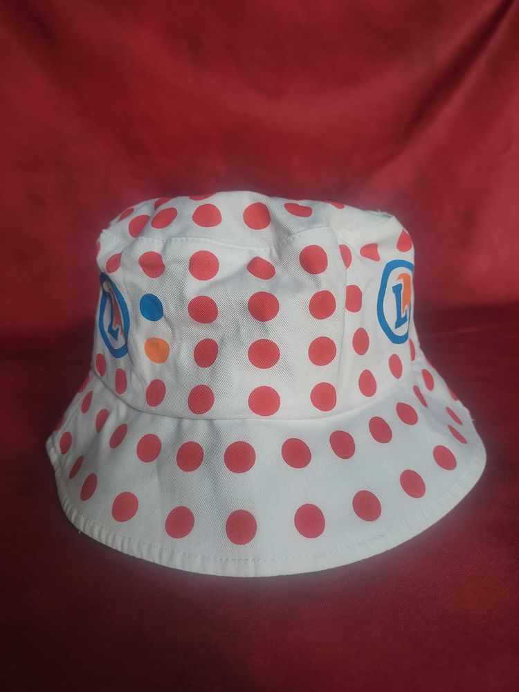 Bob Leclerc neuf jamais port� 8 Avermes (03)