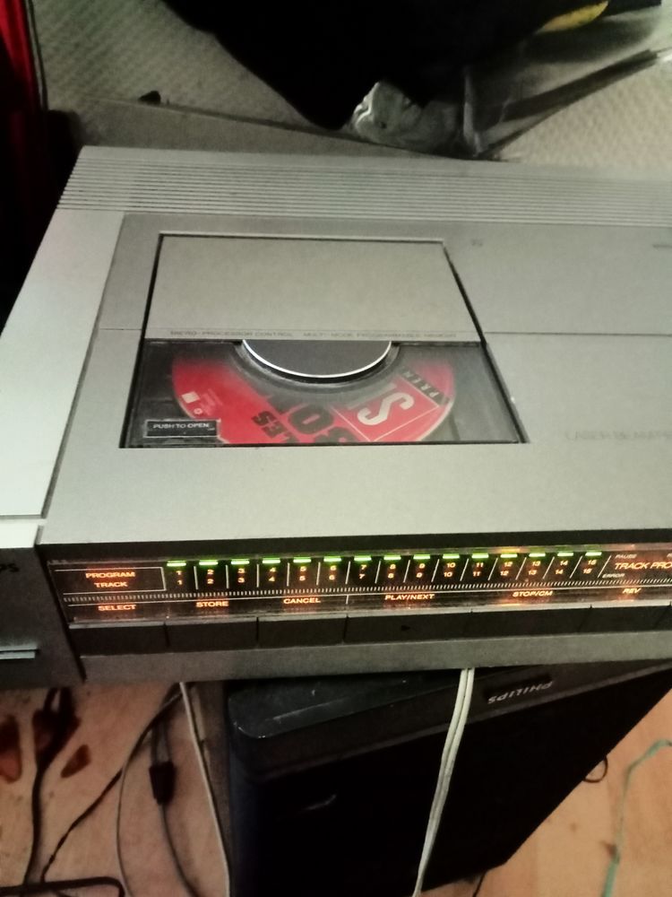 Lecteur Audio laser Philips 202/00 vintage 150 Bordeaux (33)