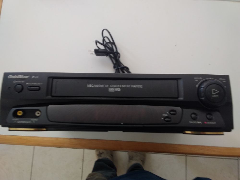 Lecteur VHS GOLDSTAR R 10 20 Machecoul (44)