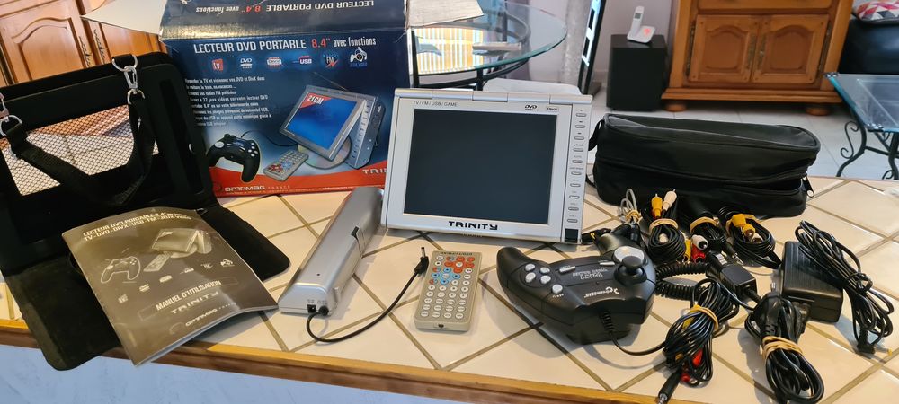 Lecteur DVD portable multifonction 70 Moul�s-et-Baucels (34)