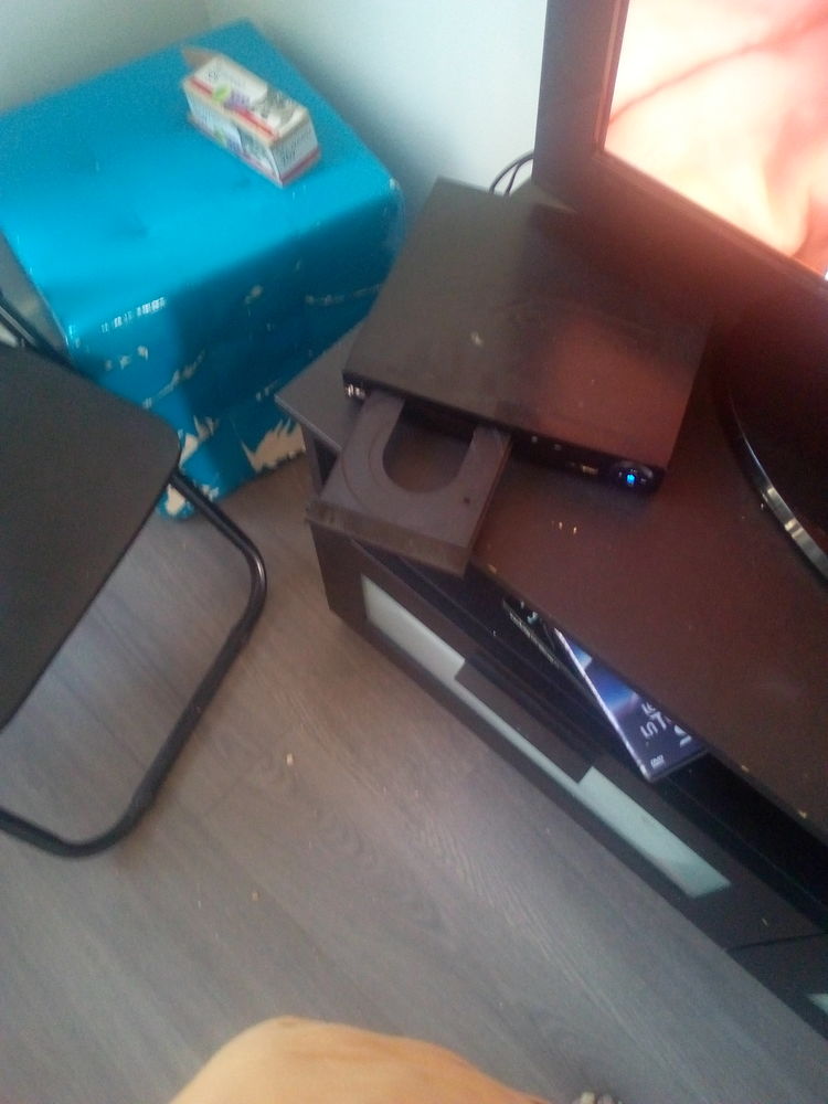 Lecteur DVD takara 15 Puteaux (92)