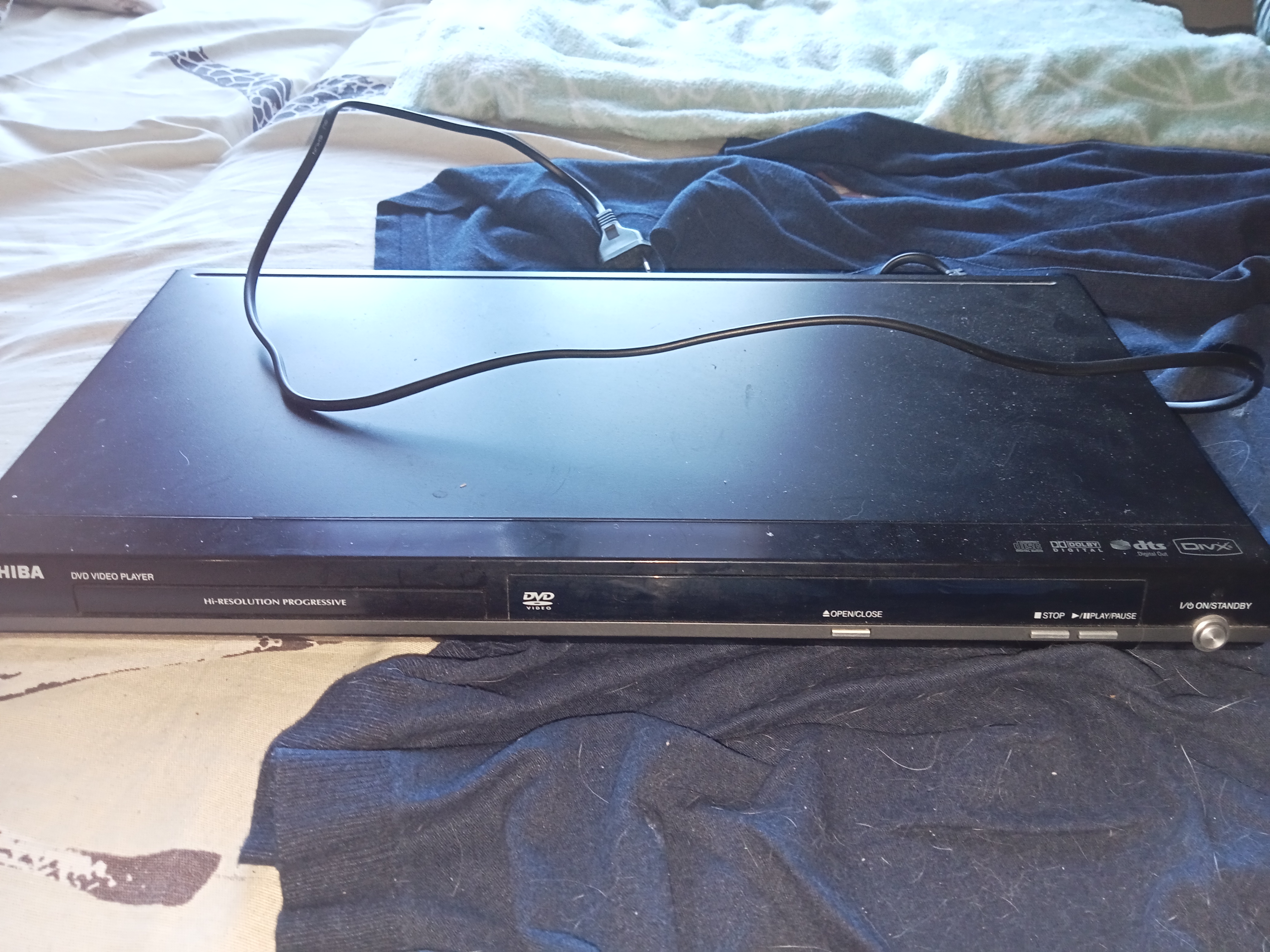 Lecteur DVD Toshiba 10 Mon�teau (89)