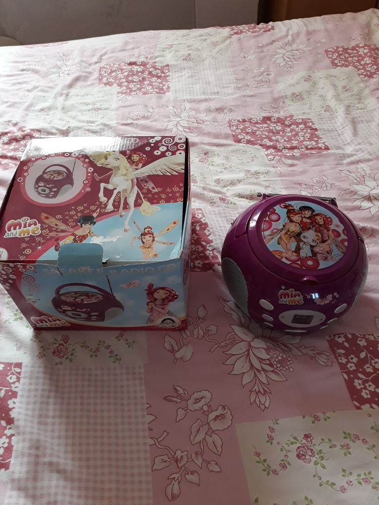 Lecteur cd Mia et moi 30 Fluqui�res (02)