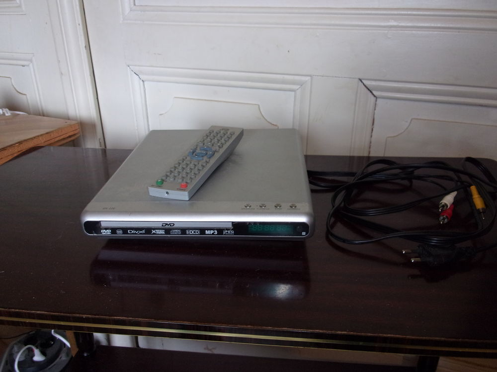 Lecteur de DVD 30 Grandris (69)