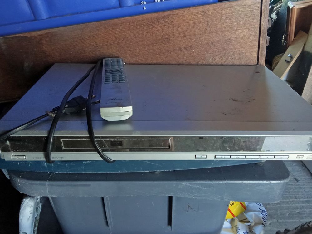 lecteur DVD 40 Challans (85)