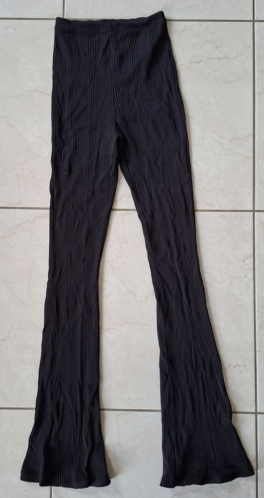 Legging pattes d'�l�phant taille S 2 Ch�tillon-en-Bazois (58)