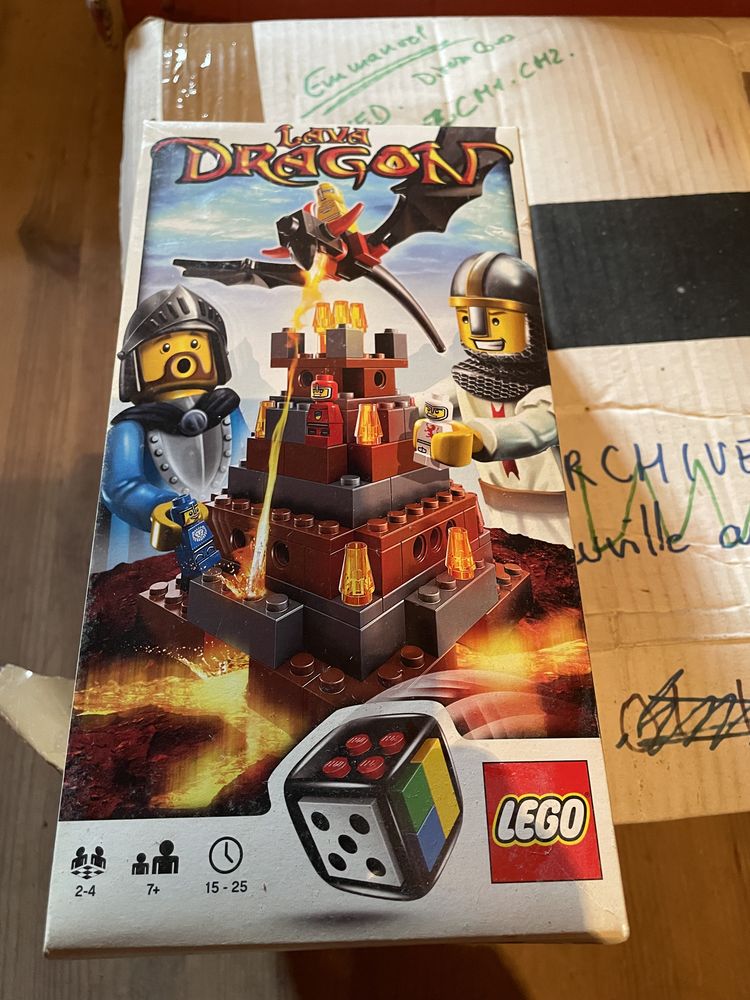 JEU LEGGO LAVA DRAGON 12 La Neuville-au-Pont (51)