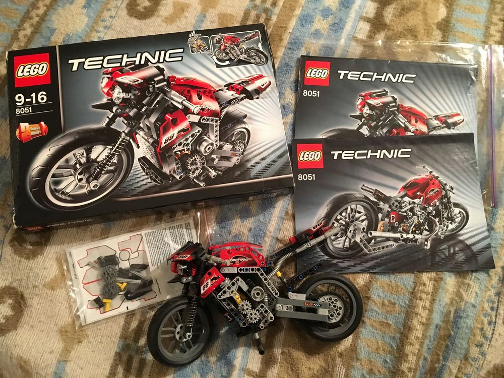 Lego 8051 Motorbike complet en bo�te avec notice 69 Larroque (31)