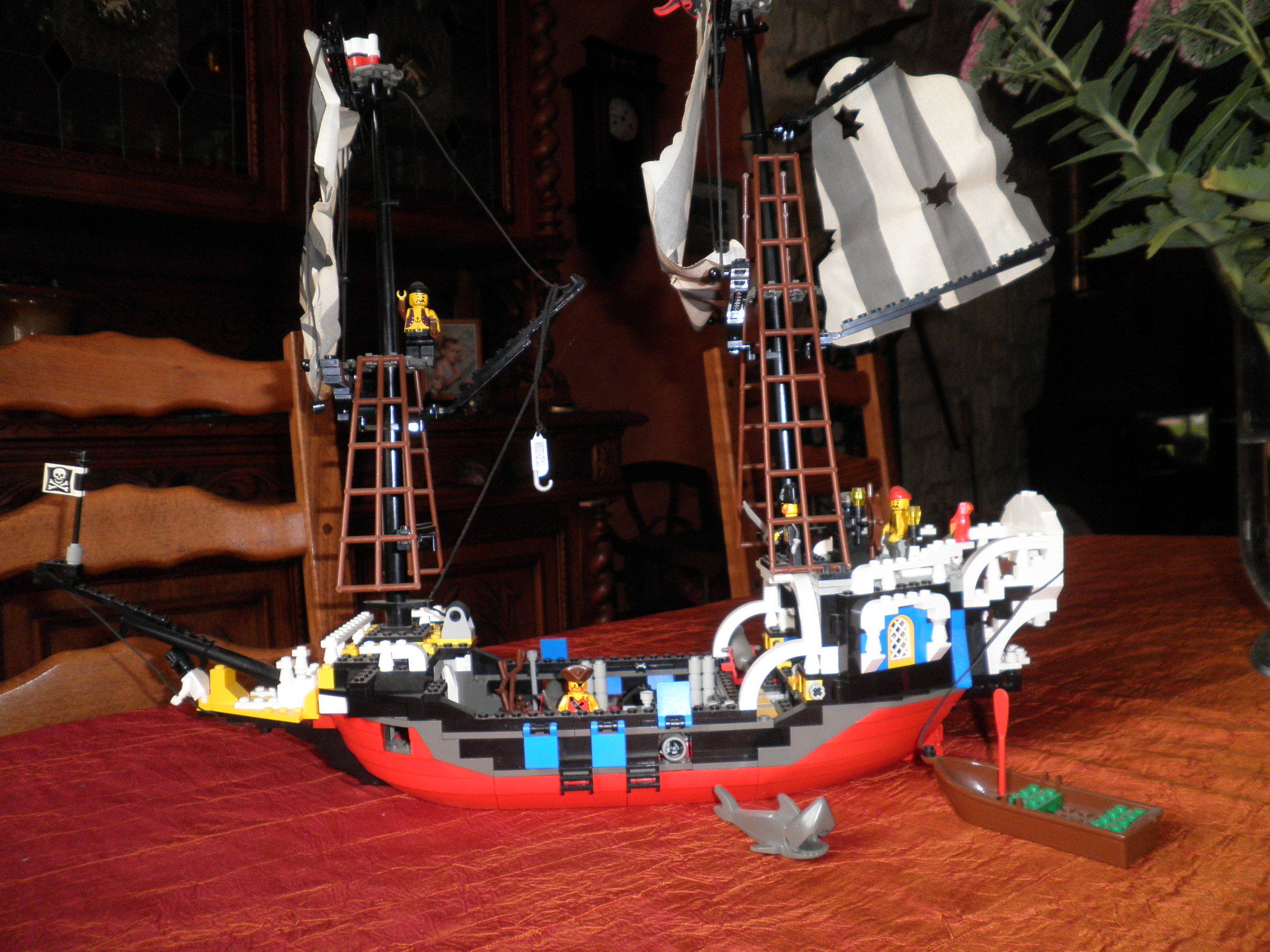 bateau pirate lego