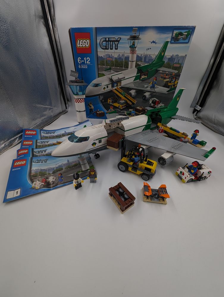 Set Lego City 60022 en boite, complet 100% des pi�ces 215 Vulbens (74)