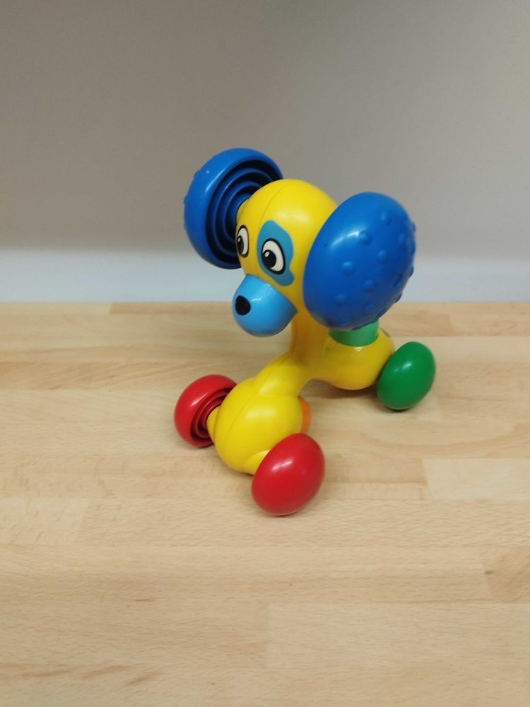 LEGO   Rolling Chien 3 en 1
Marque : LEGO
- Composition du lot : 1 jouet multifonction avec roues
Tr�s bon �tat. 10 Villiers-sur-Marne (94)