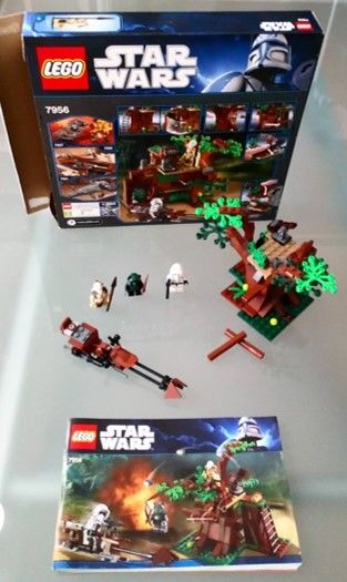 Lego Star Wars 7956 35 Grenoble (38)