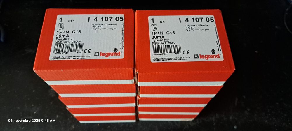 10x Legrand Disjoncteur diff�rentiel 16A R�f 410705 300 Grasse (06)