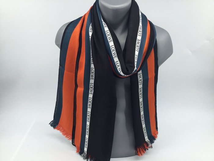 Leowe - Echarpe VIP - 208X72 cm - Neuve 350 Versailles (78)