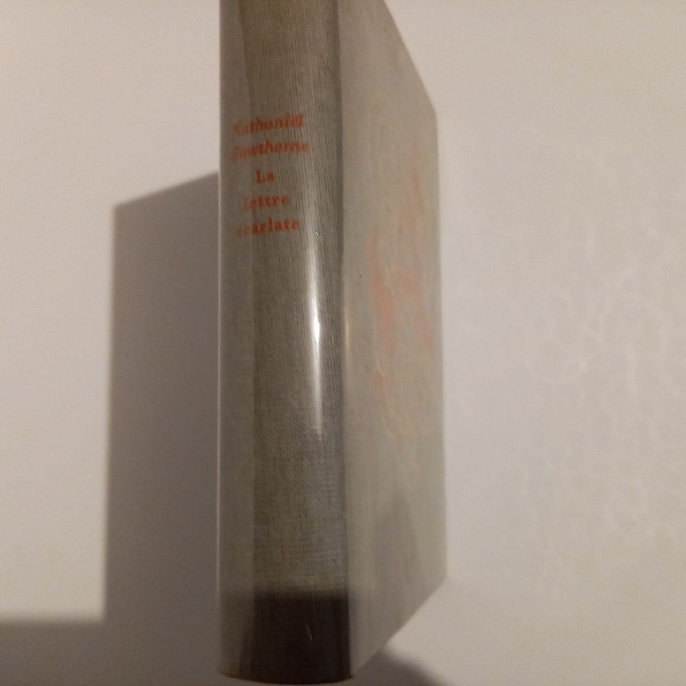 La lettre �carlate, par Nathaniel Hawthorne, sign� et num�ro 15 Saumur (49)