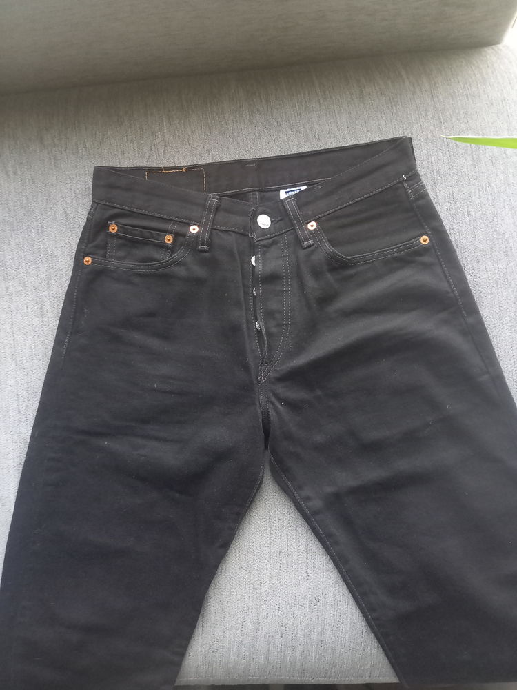 Levi's 501  noir 30 Saint-Augustin (17)